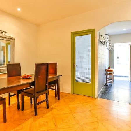 Апартаменти Basic Platja Барселона Екстер'єр фото