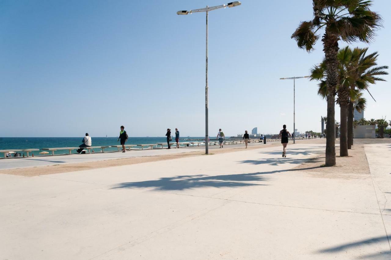 Апартаменти Basic Platja Барселона Екстер'єр фото